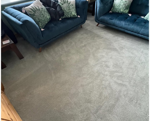 Living room grey carpet installation Surrey living room with grey twist easy-clean carpet fitted